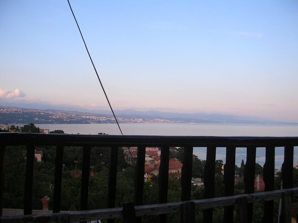Vacation Home Lucija Slatina  Exteriör bild