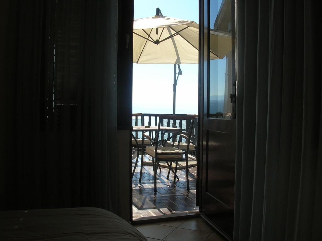 Vacation Home Lucija Slatina  Exteriör bild
