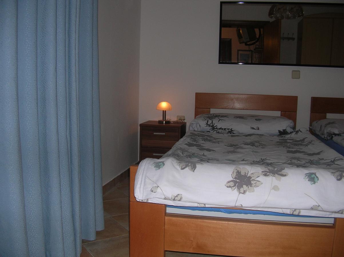 Vacation Home Lucija Slatina  Exteriör bild